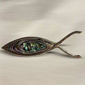 Taxco Artesian Mexico Sterling and Abalone Fish pin